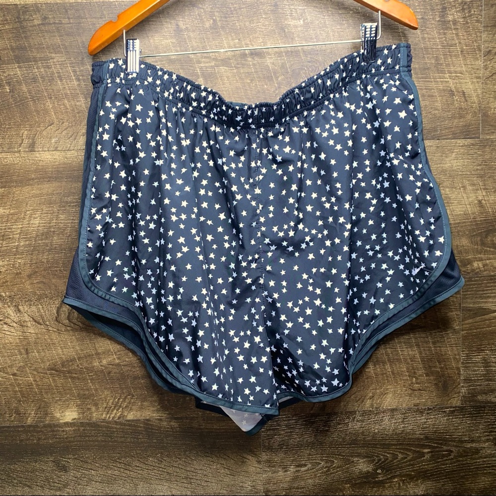 Nike Womens plus size tempo dri fit Americana shorts size 3x